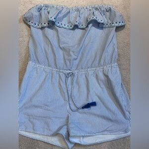 Vineyard Vines Blue and White Striped seersucker strapless romper